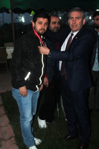 Alandüzüspor kupasına kavuştu