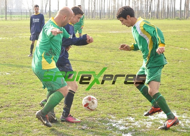 Altınderespor yendi,kurtuldu : 3-1