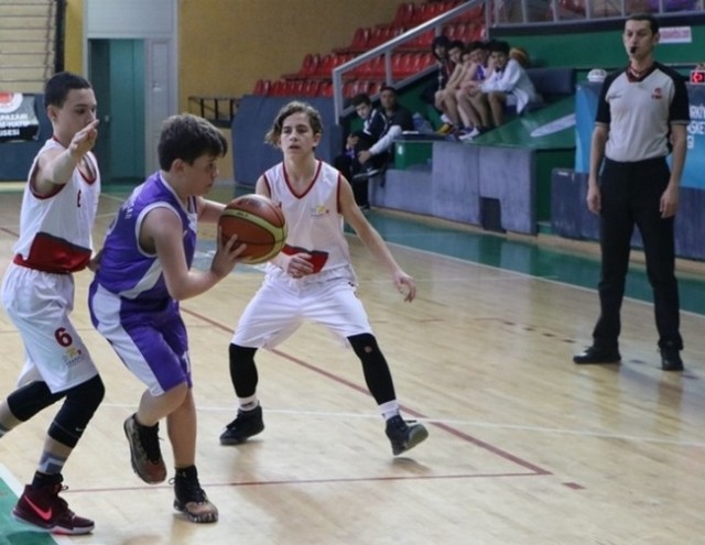 Anadolu Yıldızları Sakarya'dan Geçti
