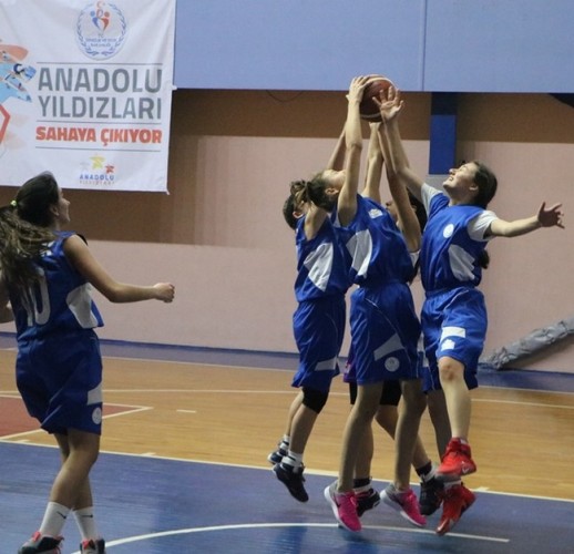 Anadolu Yıldızları Sakarya'dan Geçti