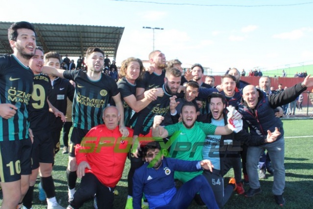 Arifiyespor-Adapazarıspor maçı fotoğrafları