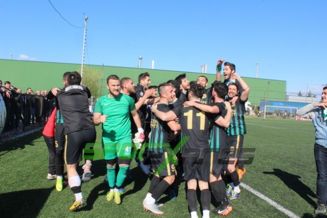 Arifiyespor-Adapazarıspor maçı fotoğrafları