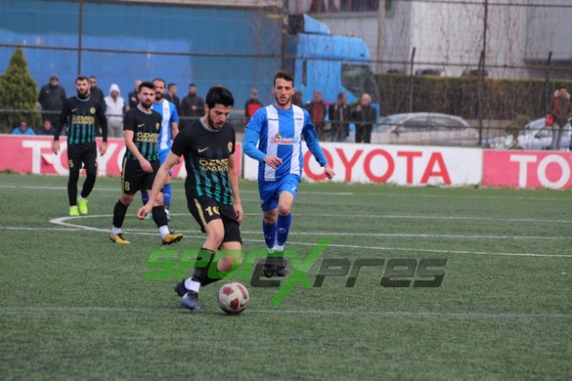 Arifiyespor-Adapazarıspor maçı fotoğrafları