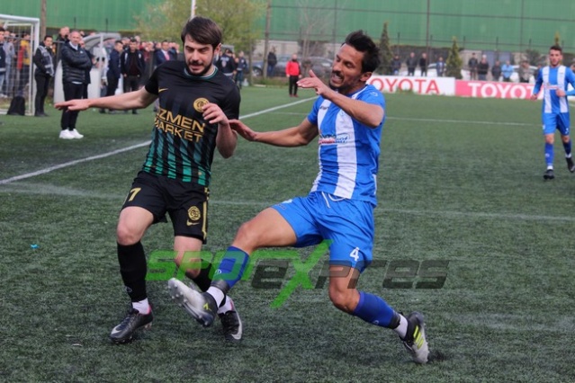 Arifiyespor-Adapazarıspor maçı fotoğrafları
