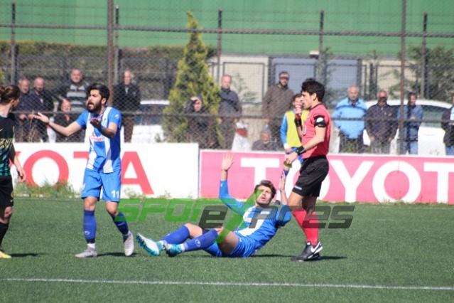 Arifiyespor-Adapazarıspor maçı fotoğrafları