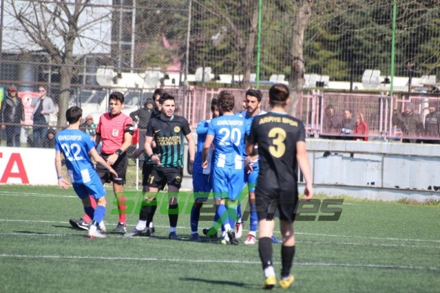 Arifiyespor-Adapazarıspor maçı fotoğrafları