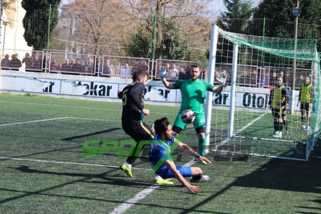 Arifiyespor-Adapazarıspor maçı fotoğrafları
