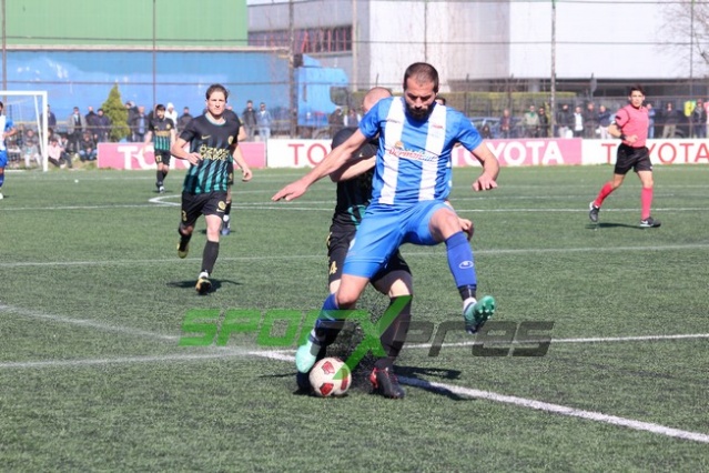 Arifiyespor-Adapazarıspor maçı fotoğrafları