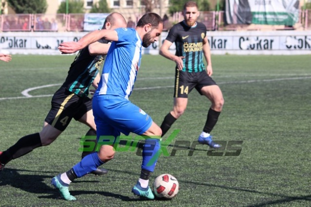 Arifiyespor-Adapazarıspor maçı fotoğrafları