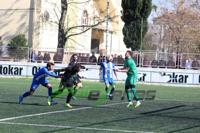 Arifiyespor-Adapazarıspor maçı fotoğrafları