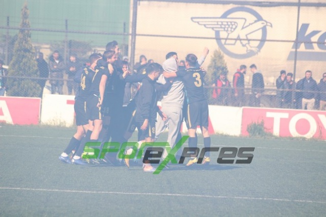 Arifiyespor-Adapazarıspor maçı fotoğrafları