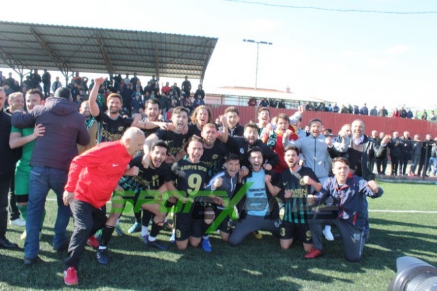 Arifiyespor-Adapazarıspor maçı fotoğrafları