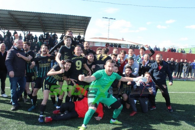 Arifiyespor-Adapazarıspor maçı fotoğrafları