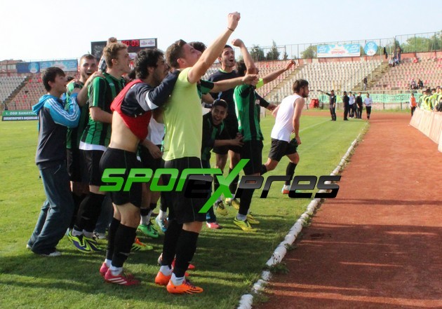 Sakaryaspor -Hacettepespor maçı resimleri