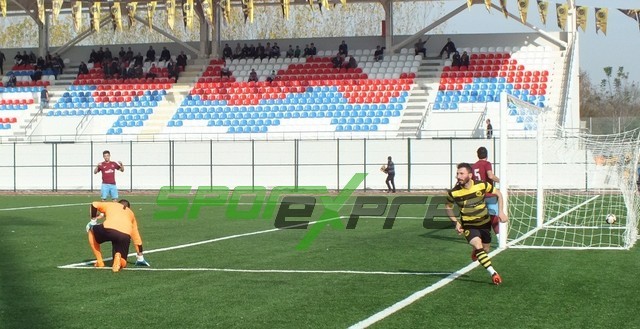 As Akyazıspor-Ferizli Karadeniz: 2-2