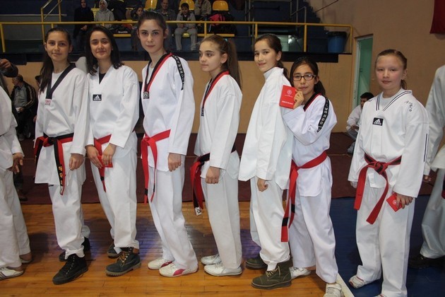 Atılgan Spor'da pastalı kutlama