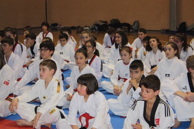 Atılgan Spor'da pastalı kutlama