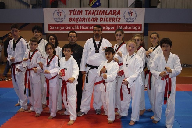 Atılgan Spor'da pastalı kutlama