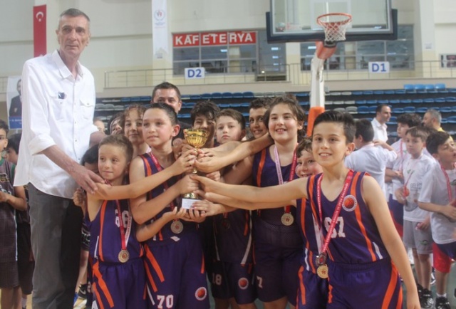 Atilla Tapşın Kupası Şampiyonu Gelişimspor