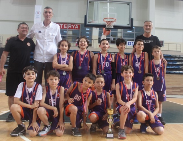 Atilla Tapşın Kupası Şampiyonu Gelişimspor