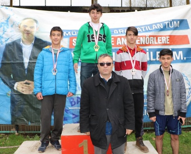 Liseler Atletizm il birinciliği sona erdi
