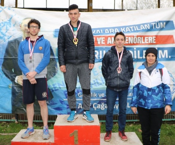Liseler Atletizm il birinciliği sona erdi