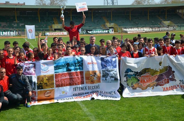 Atletizm Anadolu Ligi müsabakaları yapıldı