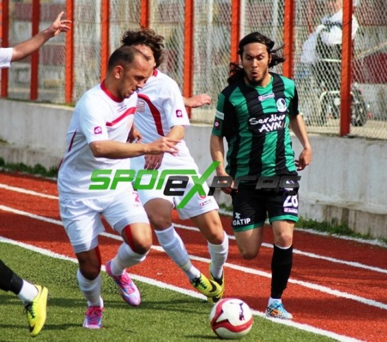 Ayvalıkgücü Belediye-Sakaryaspor:1-0