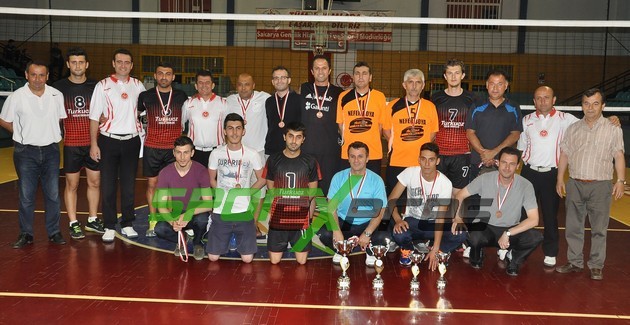 Voleybol  Bahar Kupası’nda  tatsız olaylar