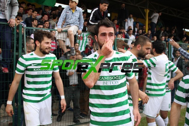 Sapanca Gençlikspor Baraj maçına kaldı