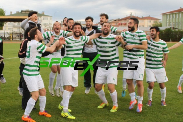 Sapanca Gençlikspor Baraj maçına kaldı