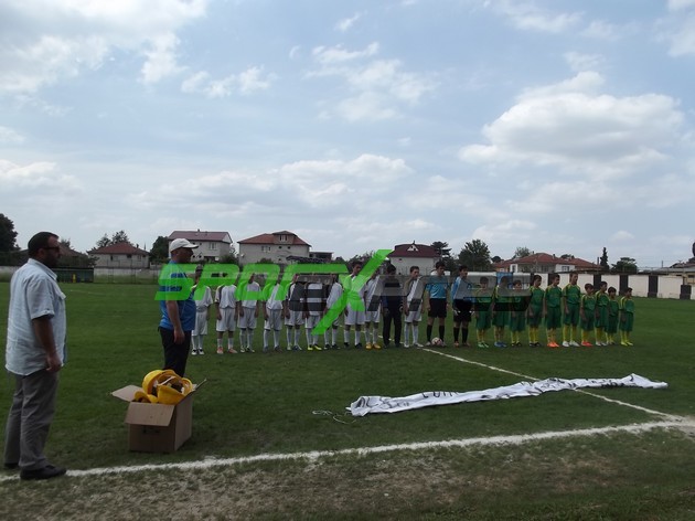 Akyazı Akınspor Sahaya Baret ile çıktı