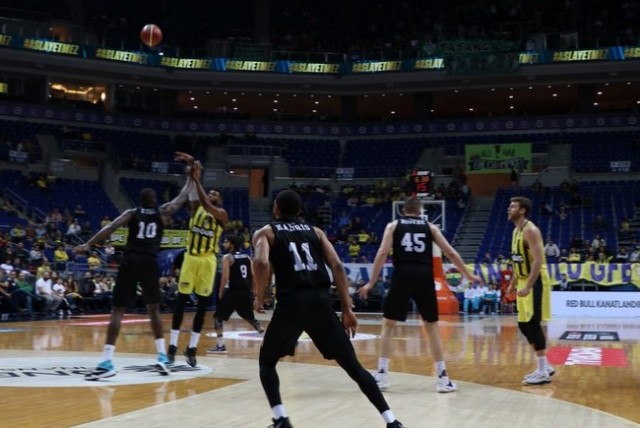 ﻿Fenerbahçe Doğuş-Sakarya Büyükşehir Basket: 89-75