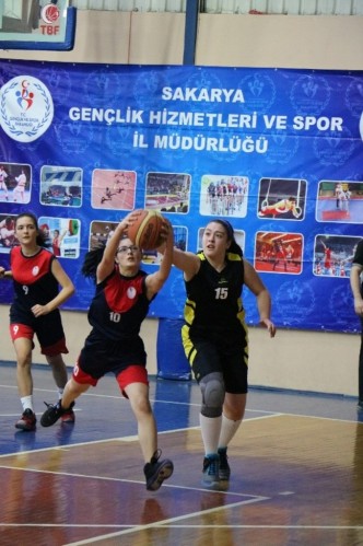 Basketbol Grup Maçları Başladı