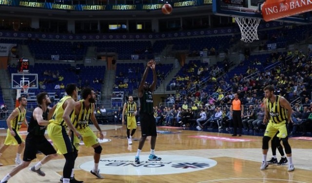 ﻿Fenerbahçe Doğuş-Sakarya Büyükşehir Basket: 89-75