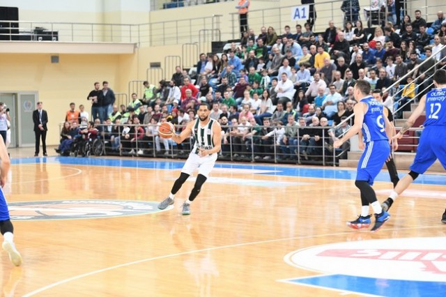 Sakarya Büyükşehir Basket, İstanbul'a boyun eğdi