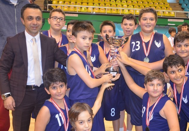 Basketbolda Şampiyon Okullar belli oldu