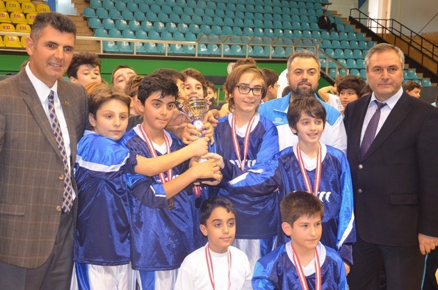 Basketbolda Şampiyon Okullar belli oldu