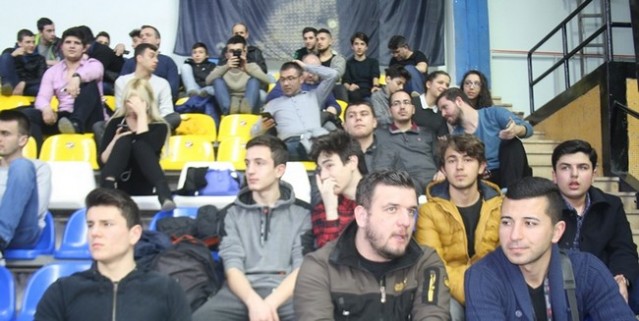 Büyükşehir Basket, Muğla'yı farklı geçti