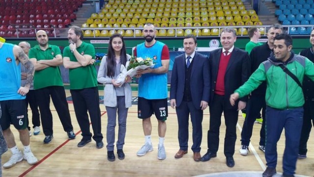 Büyükşehir Basket, Muğla'yı farklı geçti