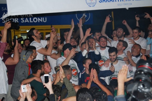 Sakarya Büyükşehir Basket Süper Lige yükseldi