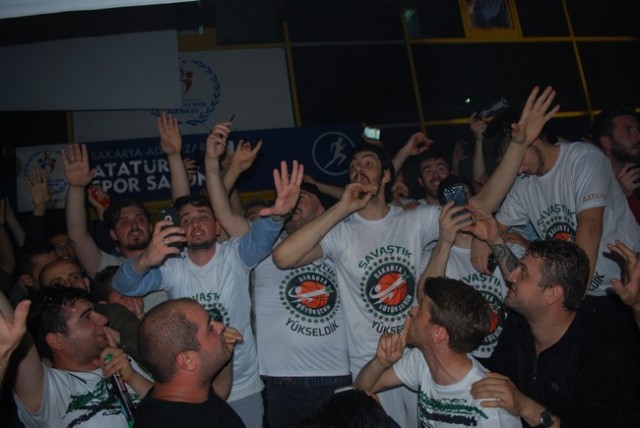 Sakarya Büyükşehir Basket Süper Lige yükseldi