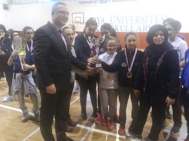 Badmintonda seçmeler yapıldı
