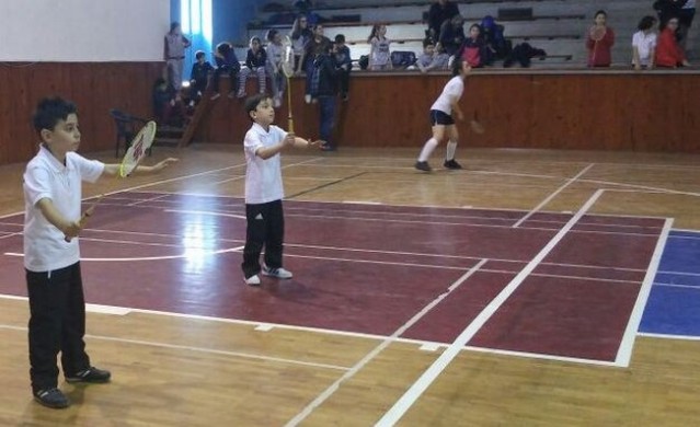 Badmintonda ödüller verildi