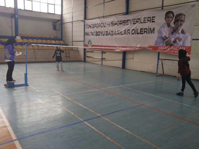Badmintonda madalya sevinci