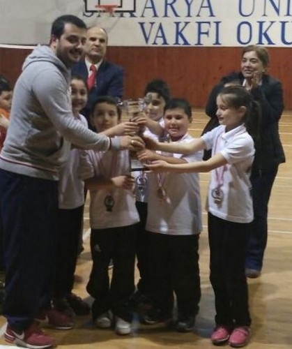 Badmintonda ödüller verildi