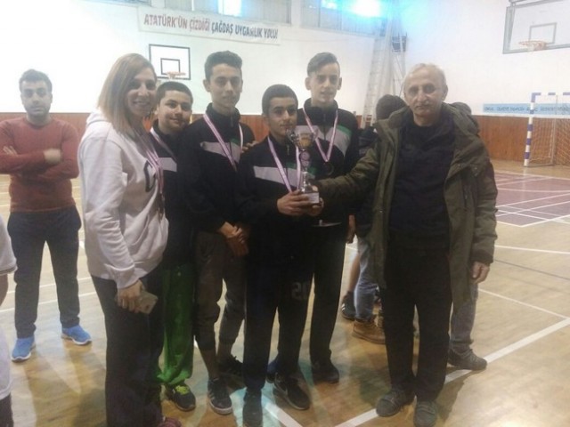 Badmintonda seçmeler yapıldı