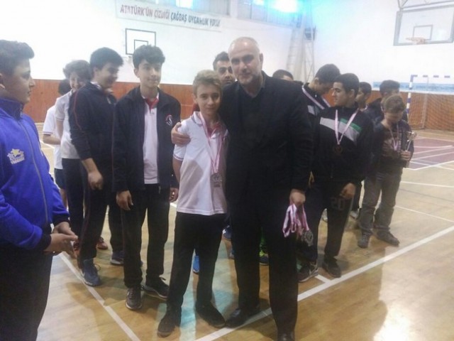 Badmintonda seçmeler yapıldı