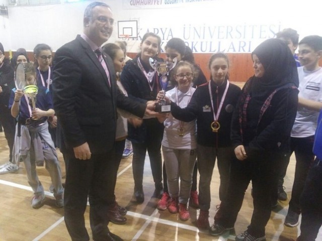 Badmintonda seçmeler yapıldı