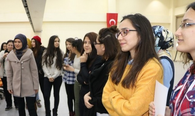 Bayanlardan tam isabet